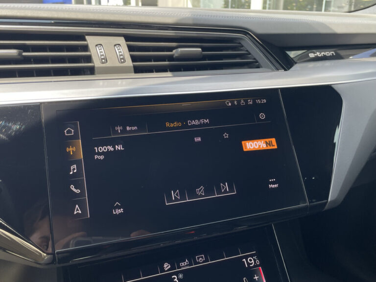 audi-e-tron-sportback-19-1000x750