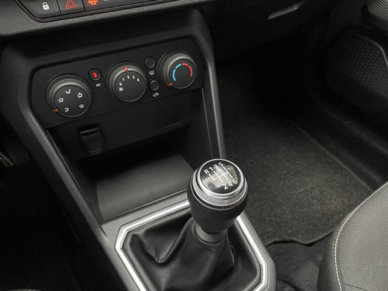 dacia-jogger-16-1000x750