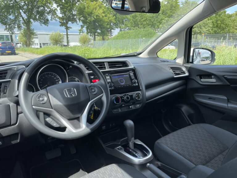 honda-jazz-10-1000x750