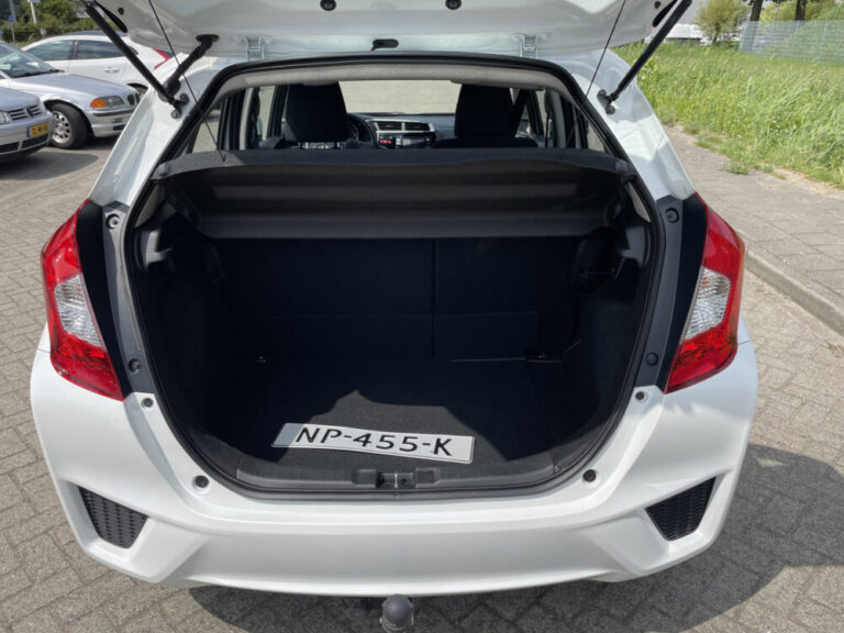 honda-jazz-7-1000x750