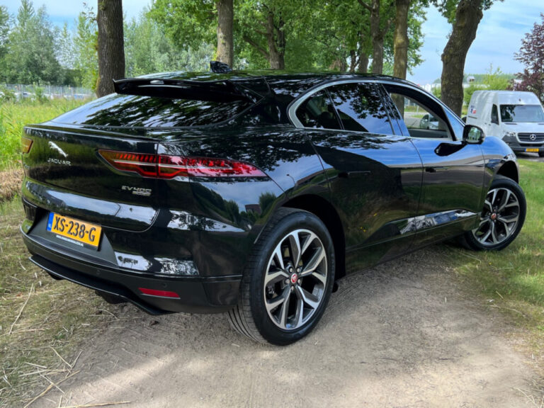 jaguar-i-pace-24-1000x750
