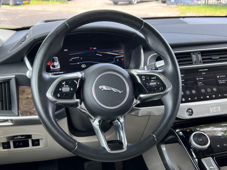 jaguar-i-pace-32-1000x750