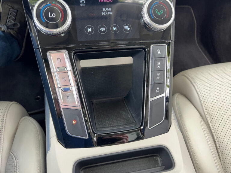 jaguar-i-pace-38-1000x750