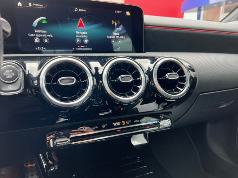 mercedes-benz-a-klasse-40-1000x750