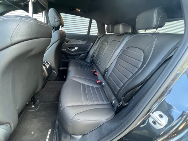 mercedes-benz-eqc-38-1000x750