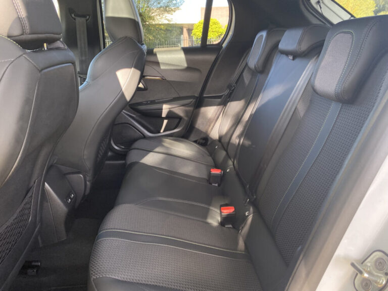 peugeot-208-9-1000x750