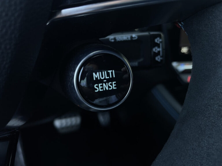 renault-austral-1-2-e-tech-hybrid-200-25-1000x750